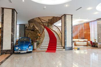 Muong Thanh Grand Xa La Hotel 4*